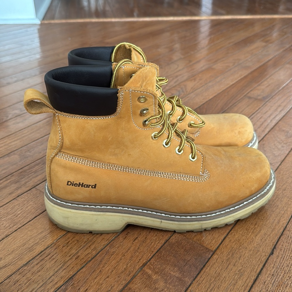 Diehard construction boots. Worn once.
